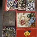 652 5336 Parti bijouter..